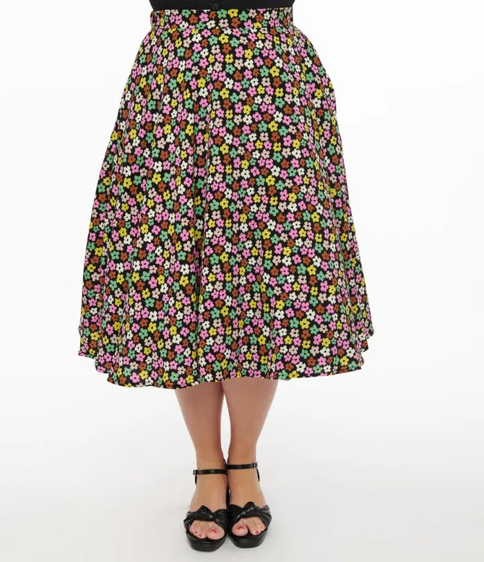 1950s Black and Multicolor Flower Print Swing Skirt Clothing Unique Vintage Skirts