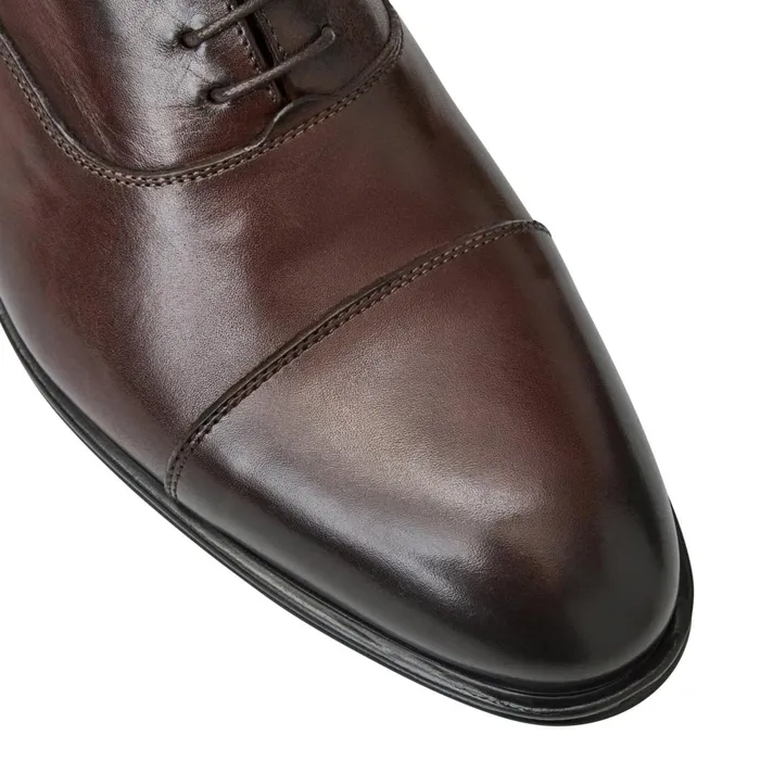 ADRIANOBROWN Men Bruno Magli Laceups and Oxfords