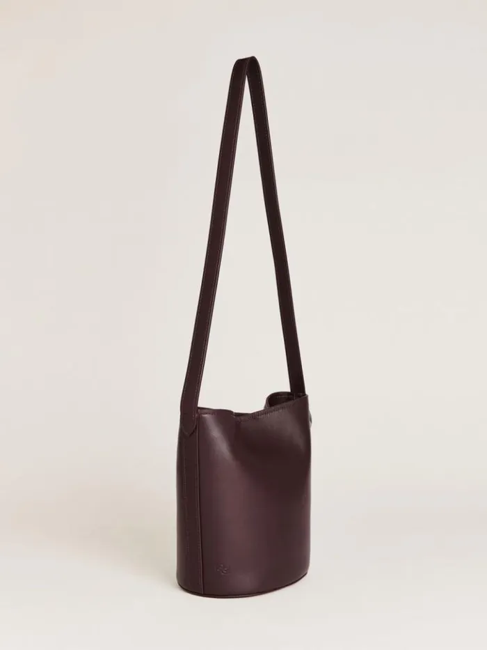 Bags The Reformation Seleena Small Bucket Bag Burgundy Leather