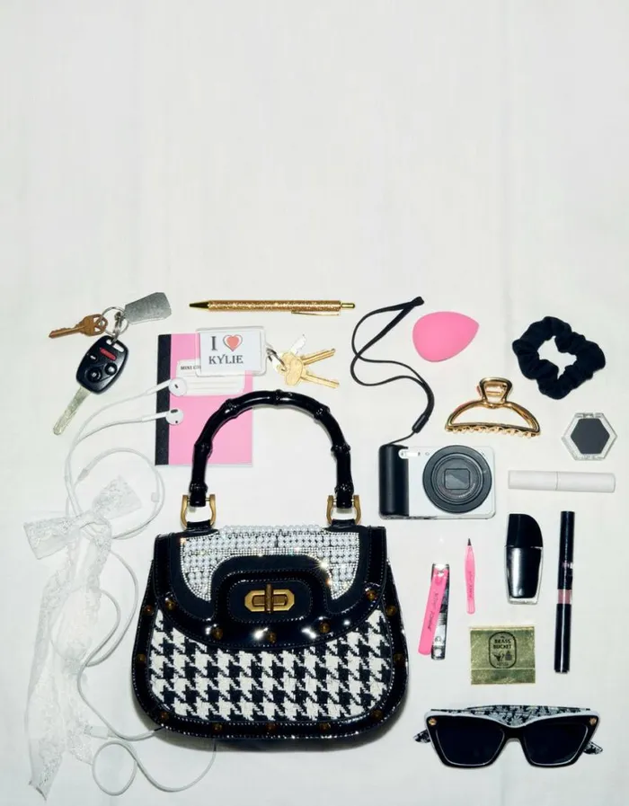 Betsey Johnson Women A REAL TART MINI FLAP CROSSBODY BLACKWHITE Black White Betsey Johnson Women A REAL TART MINI FLAP CROSSBODY BLACKWHITE Black White