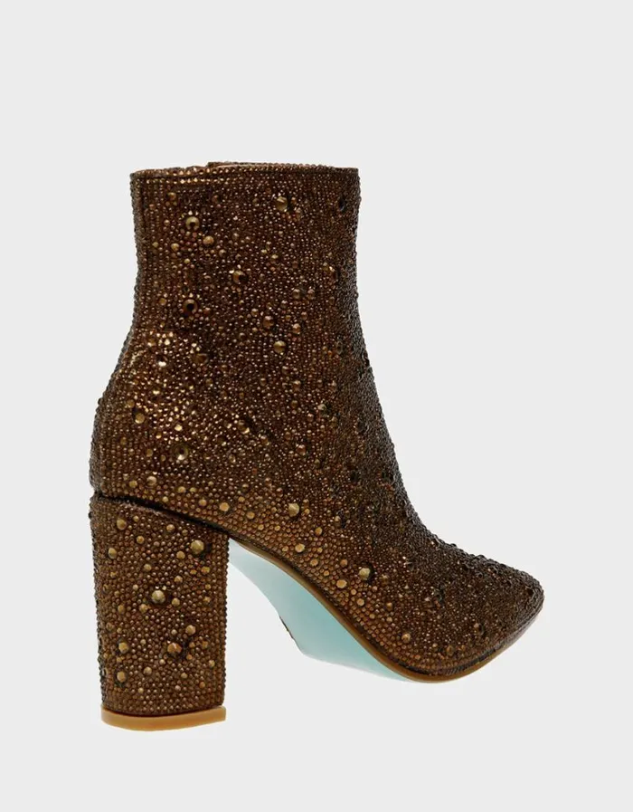 Betsey Johnson Women CADY BROWN Brown