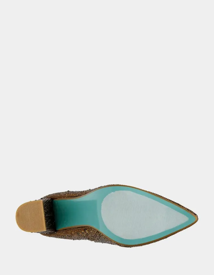 Betsey Johnson Women CADY BROWN Brown