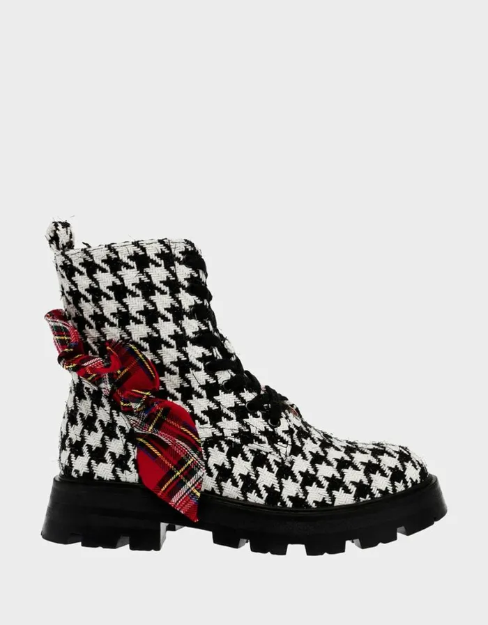 Betsey Johnson Women ROZEY BLACKWHITE Black White