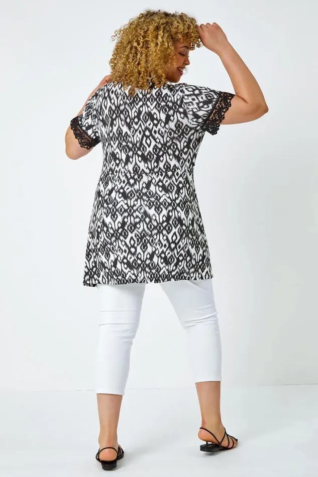 Black Curve Aztec Lace Trim Stretch Top Women Roman Tops