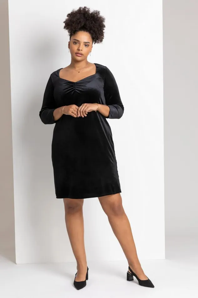 Black Curve Sweetheart Neck Velvet Dress Women Roman Dresses