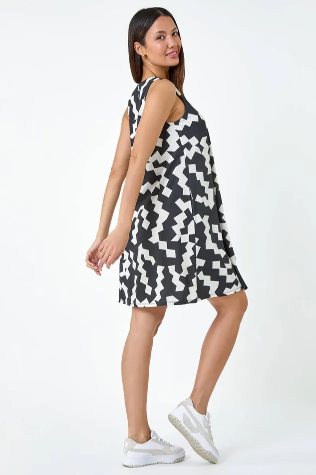 Black Geometric Print Stretch Swing Dress Women Roman Dresses