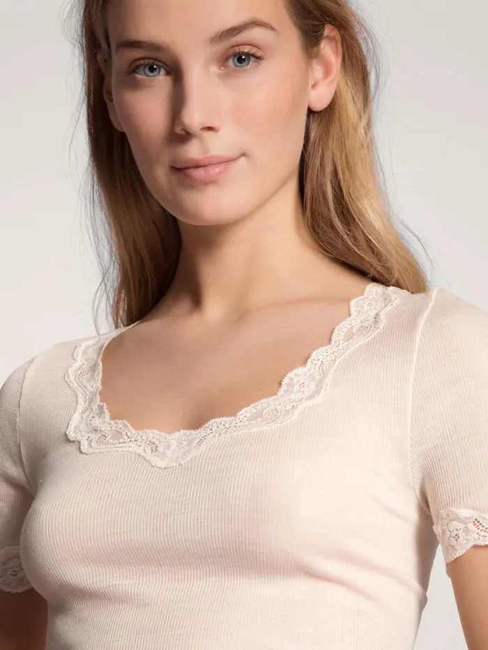CALIDA Functional Underwear Women Shirt Short Sleeve Light Ivory