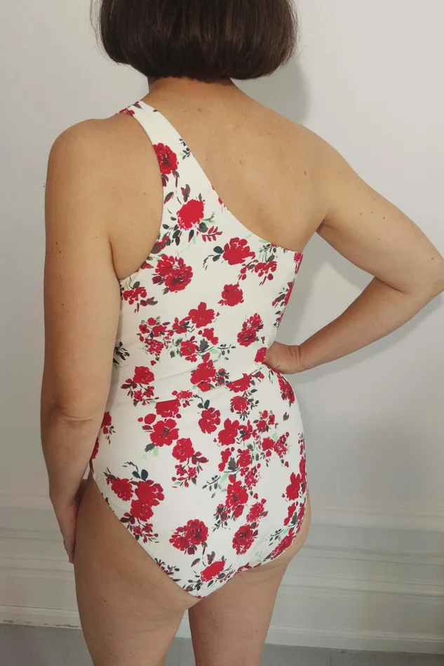 Carrie Swimsuit 8211 Dazzling Red Women Cras Swimwear