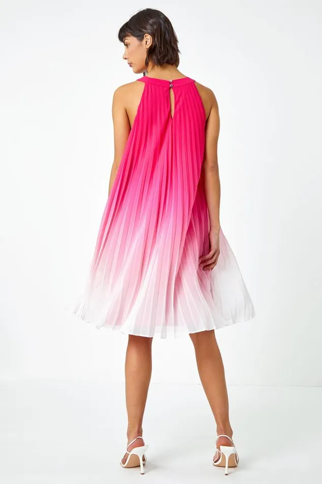 Cerise Ombre Halter Neck Pleated Swing Dress Women Roman Dresses