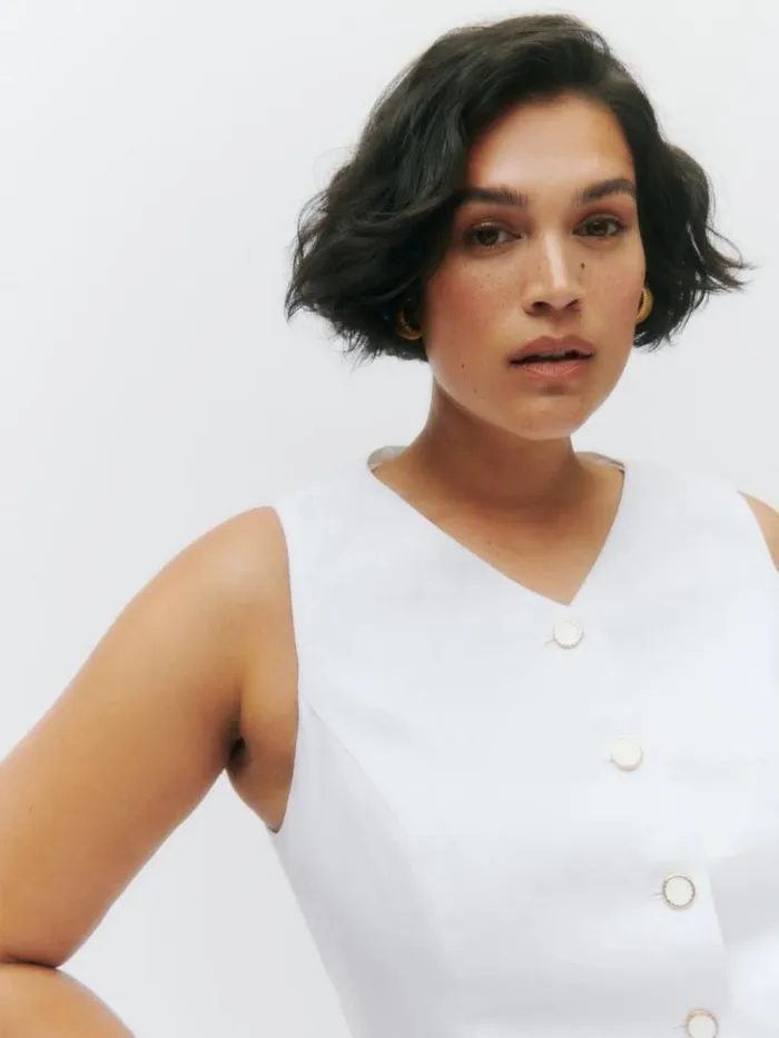 Clothing The Reformation Aspen Linen Top Es White