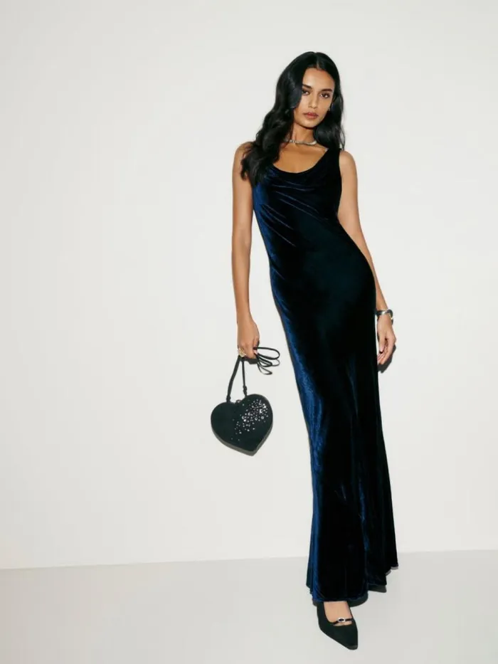 ClothingWeddings The Reformation Annabelle Velvet Dress Midnight