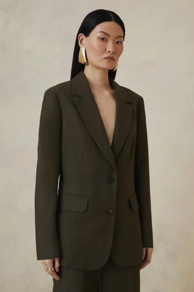 Coats and Jackets Women Karen Millen The Founder Premium Tailored Tencel Linen Pocket Detail Blazer Khaki