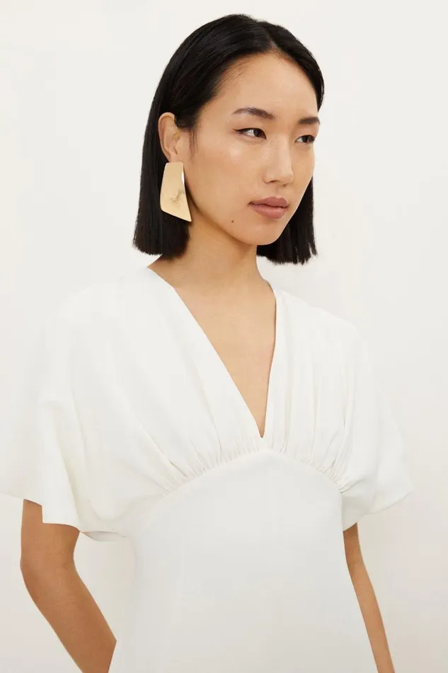 Dresses Women Karen Millen Fluid Tailored Waterfall Sleeve Maxi Dress Ivory