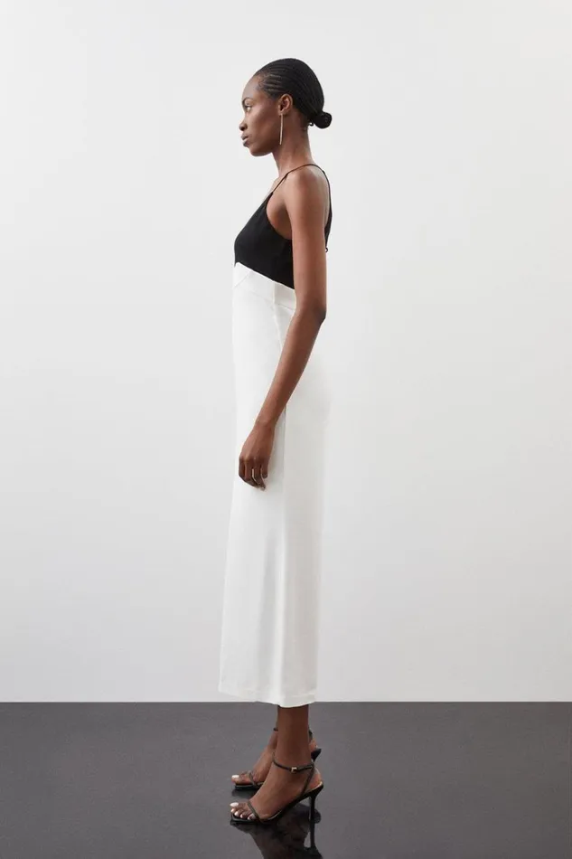 Dresses Women Karen Millen Premium Viscose Woven Crepe Contrast Panel Midi Dress Mono