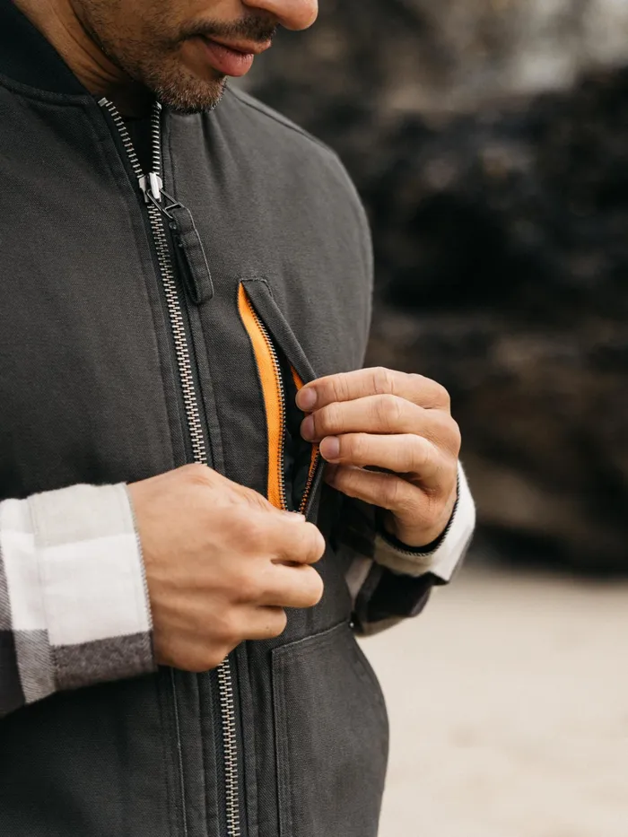 Finisterre Jackets and Coats Men Berings Vest Raven