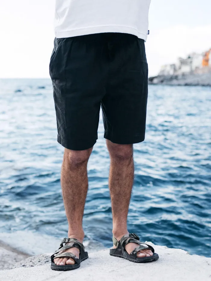 Finisterre Shorts Men Eaton Shorts Black