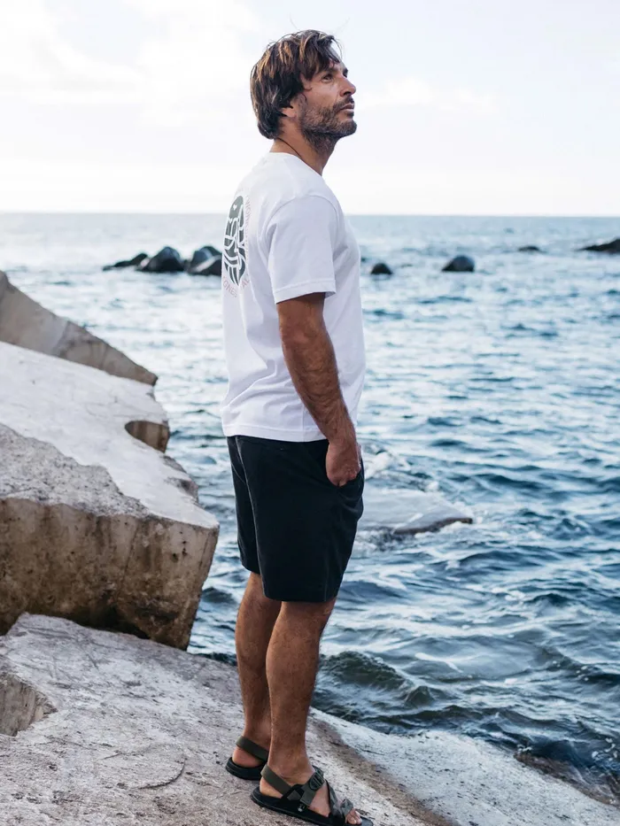Finisterre Shorts Men Eaton Shorts Black