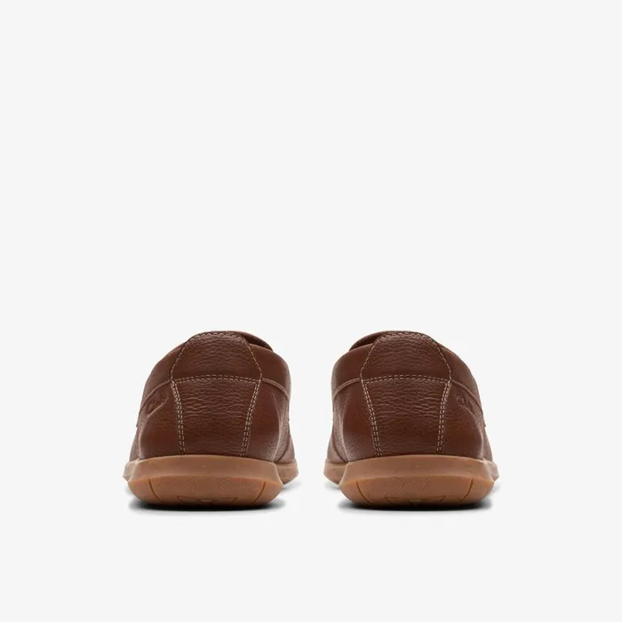 Flexway Step Light Brown Leather Men Clarks Loafers and Slip Ons