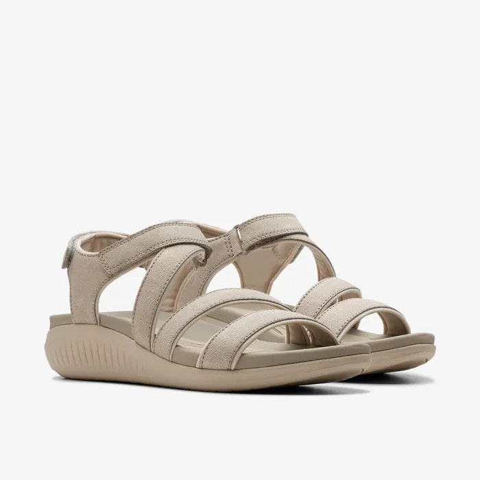 Glide Hi Ella Stone Women Clarks Sandals and Flip Flops