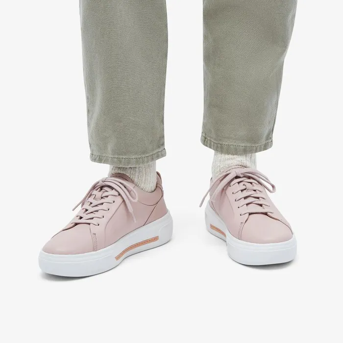 Hollyhock Walk Rose Leather Women Clarks Sneakers