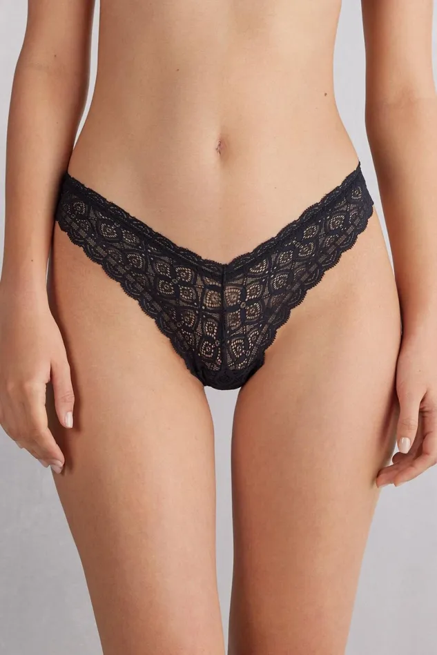 Intimissimi Brazilian Cut Women 80sStyle Lace Brazilian Black 019 8211 Black
