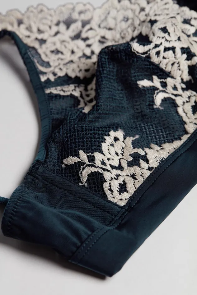 Intimissimi Triangle Women Pretty Flowers Lara Triangle Bra Blue 347i 8211 Deep Bluevanilla