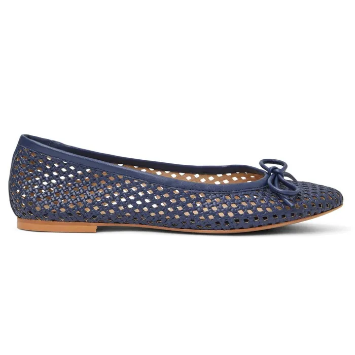 JANINA NAVY Ballet Flat Women Bruno Magli M BY BRUNO MAGLI JANINA NAVY Ballet Flat Women Bruno Magli M BY BRUNO MAGLI
