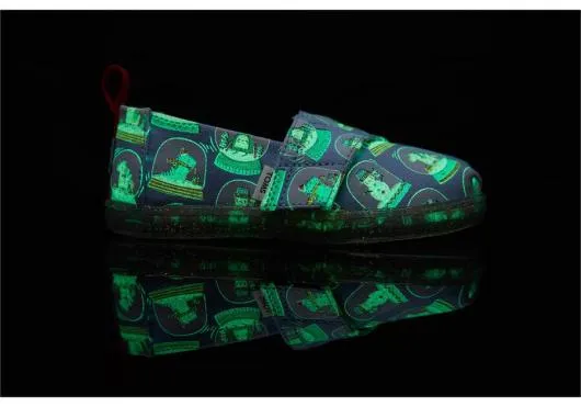 Kids KidsTiny Alpargata Snowglobes Toddler Shoe Snowglobes Glow TOMS Alpargatas