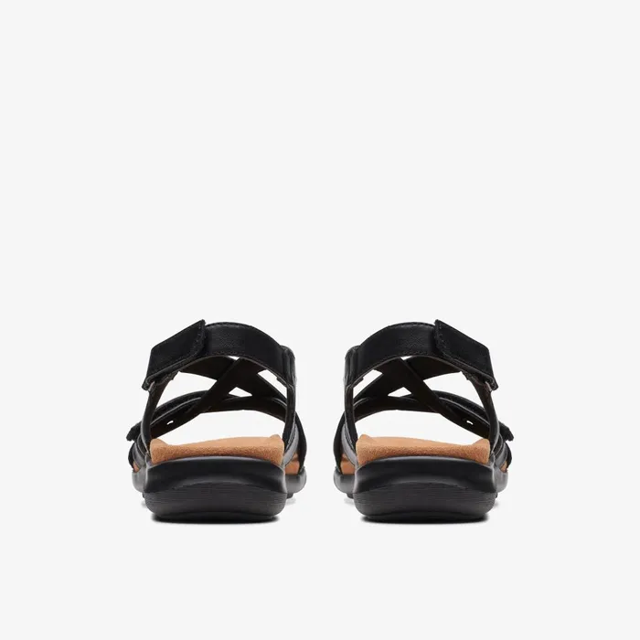 Kitly Go Black Leather Women Clarks Sandals and Flip Flops