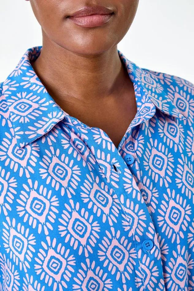 Light Blue Geometric Print Short Sleeve Shirt Women Roman Tops