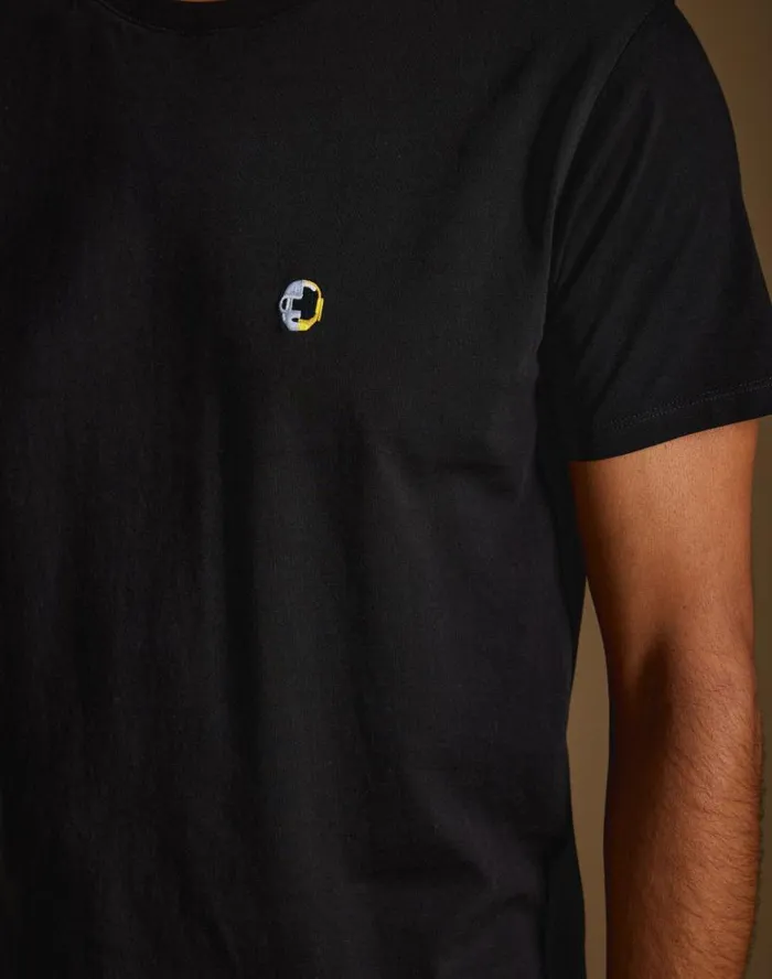 Men039s Tshirt PATCHLEGENDBLACK Eshop PullIn Tshirts