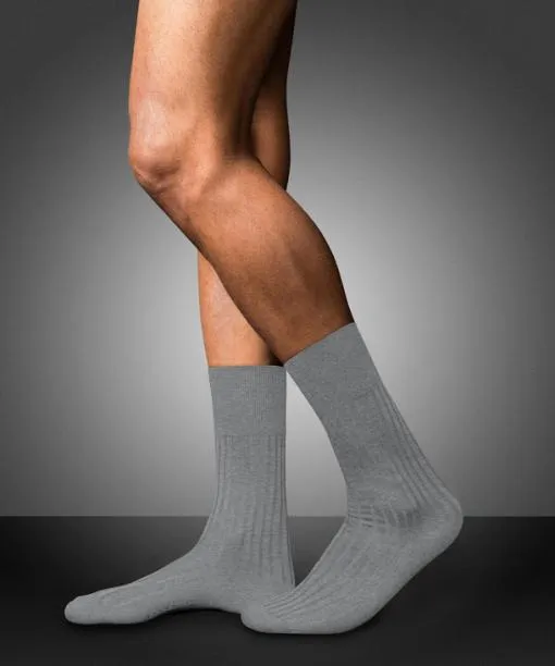 Men No 13 Finest Piuma Cotton Men Socks Mgrey Mel FALKE Socks
