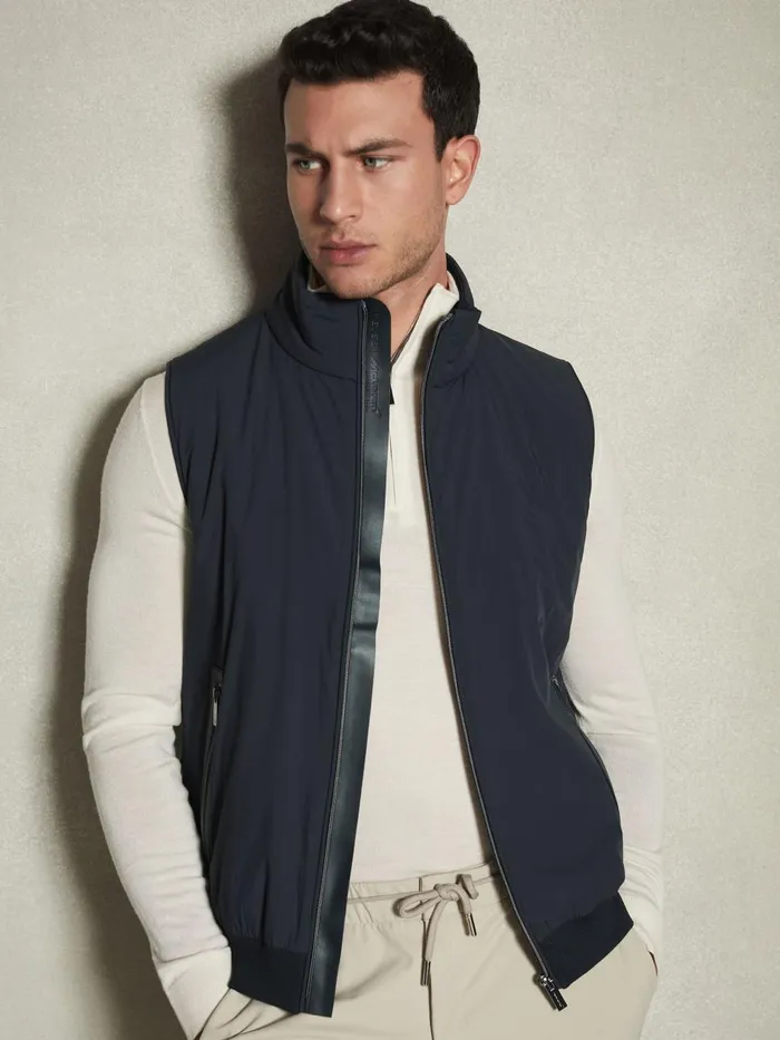 Men Reiss Knitwear F1 Hybrid Quilt And Knit Gilet Navy