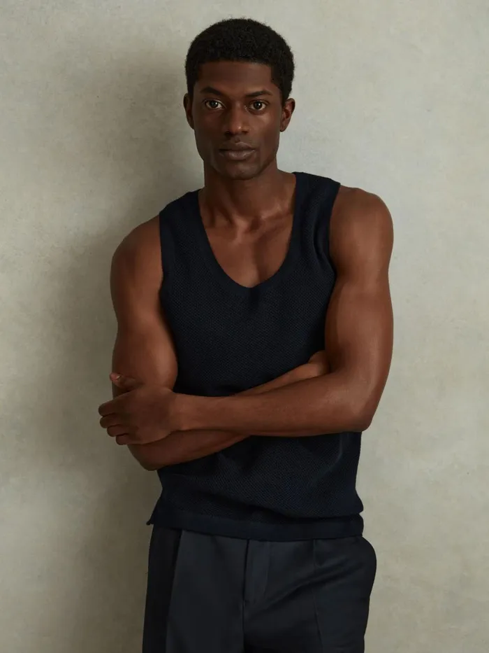 Men Reiss Knitwear Velo OpenStitch Cotton Vest Navy