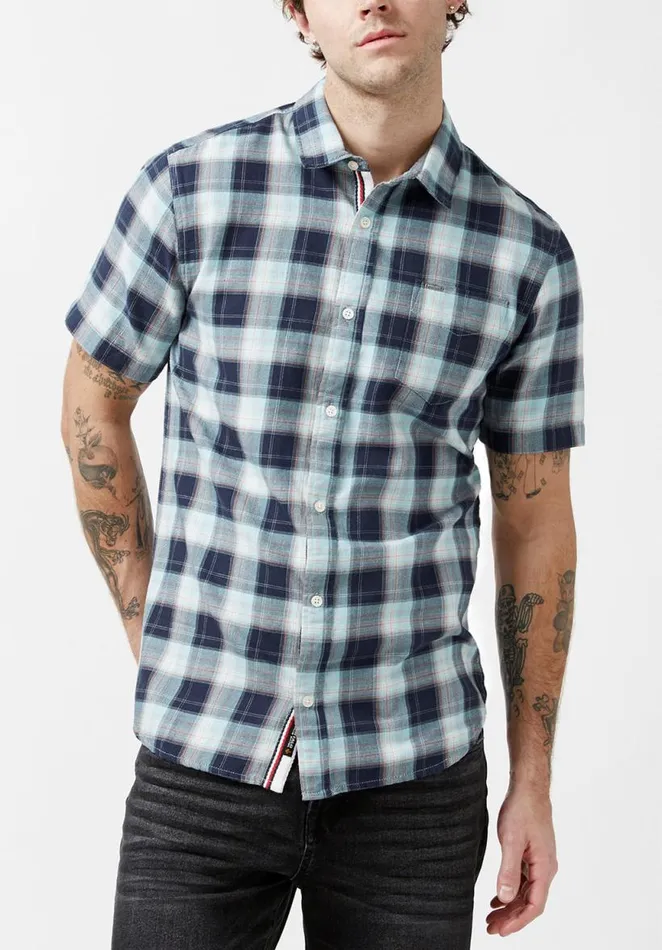 Men Sakof Sky Blue ShortSleeve Mens Shirt Sky Blue Buffalo David Bitton Shirts Men Sakof Sky Blue ShortSleeve Mens Shirt Sky Blue Buffalo David Bitton Shirts