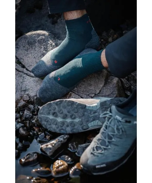 Men TK5 Wander Wool Short Men Trekking Short Sock Tangerine FALKE Hiking Socks