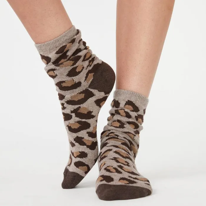 MONROW Accessories Leopard Calf Socks 8211 Women MONROW Accessories Leopard Calf Socks 8211 Women