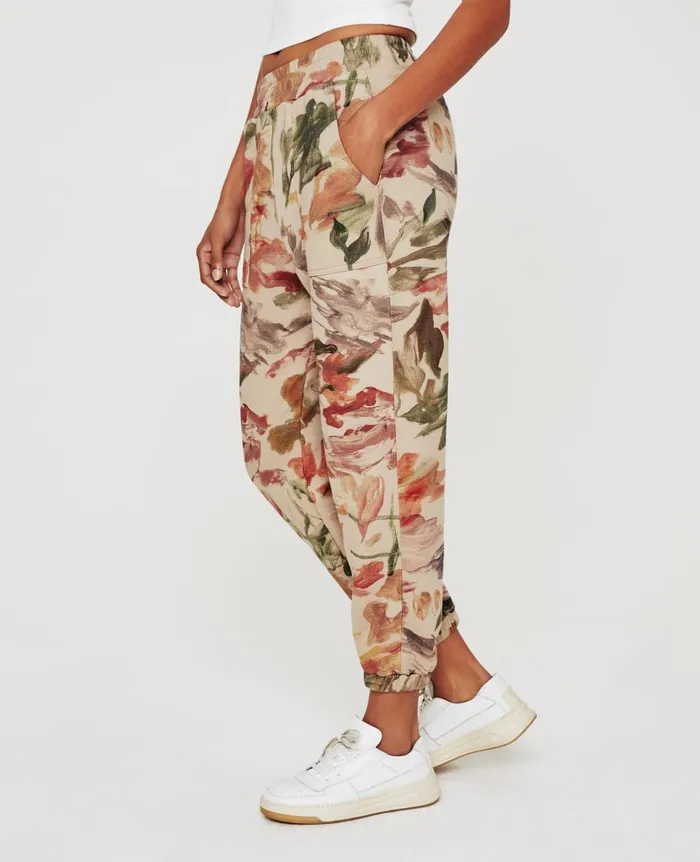 Nova Sweatpant Garden Camo Neutral Multi Women AG Jeans Pants Nova Sweatpant Garden Camo Neutral Multi Women AG Jeans Pants