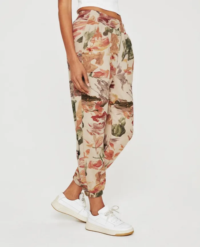 Nova Sweatpant Garden Camo Neutral Multi Women AG Jeans Pants Nova Sweatpant Garden Camo Neutral Multi Women AG Jeans Pants