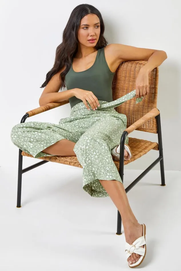 Sage Ditsy Floral Elastic Tie Waist Cropped Culottes Women Roman Trousers