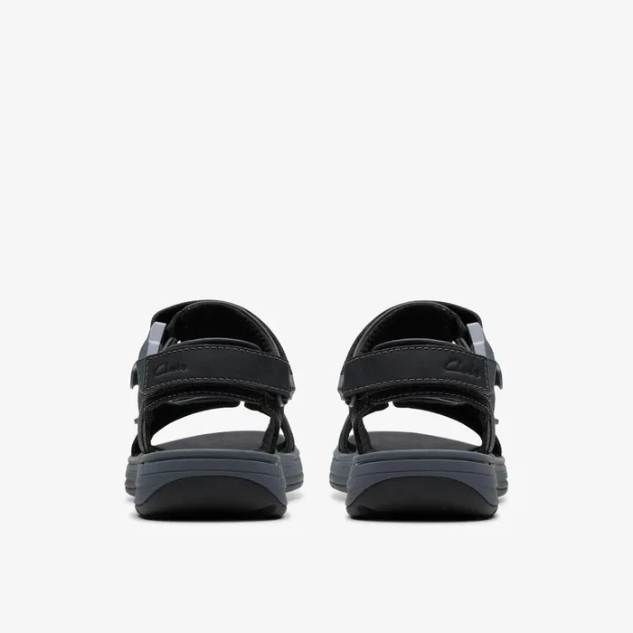 Saltway Trail Black Leather Men Clarks Sandals and Flip Flops