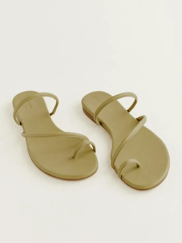 Shoes The Reformation Ludo Toe Ring Strappy Flat Sandal Cerignola Leather