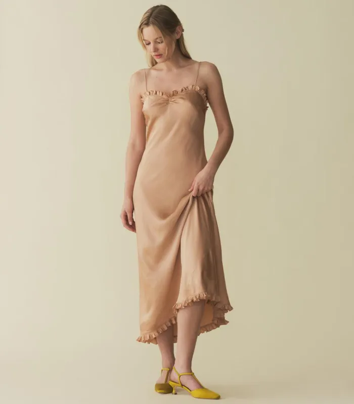 Shop CALSI DRESS Beechwood DEN Dresses