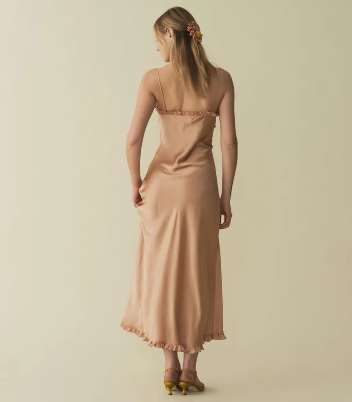 Shop CALSI DRESS Beechwood DEN Dresses