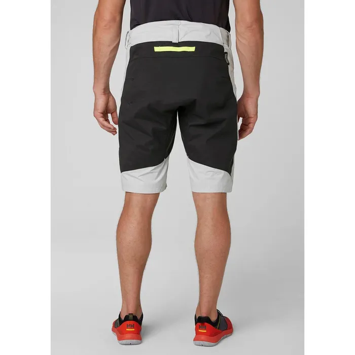 Shorts and Beachwear Men Helly Hansen HP FOIL HT SHORTS 853 Grey Fog