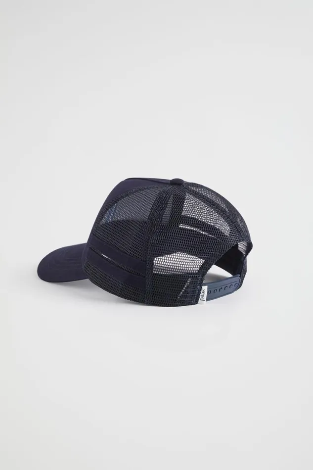 The AZ Of Initials Boy Seed Heritage Initial Cap J