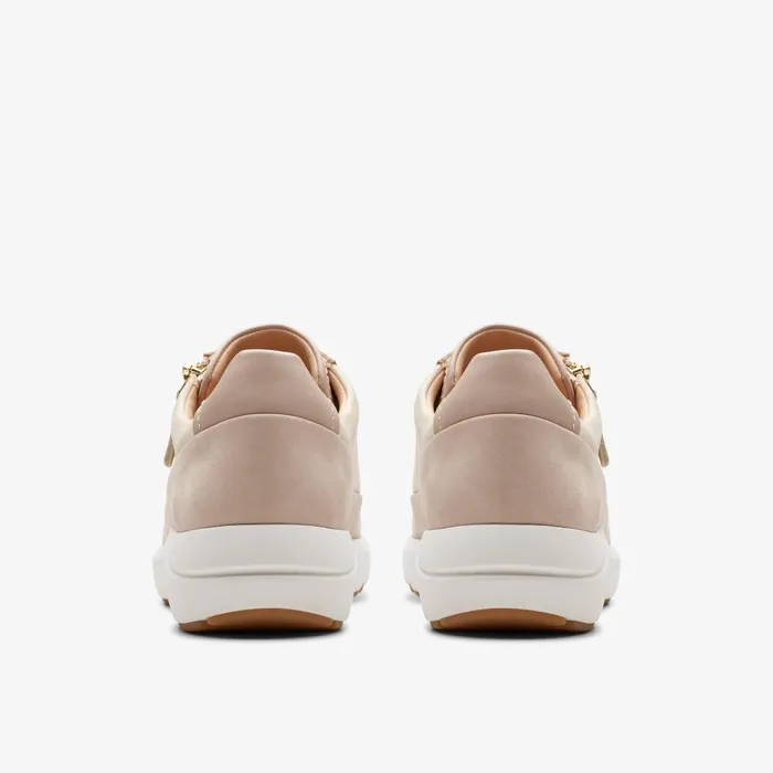 Tivoli Zip Sand Combination Women Clarks Sneakers