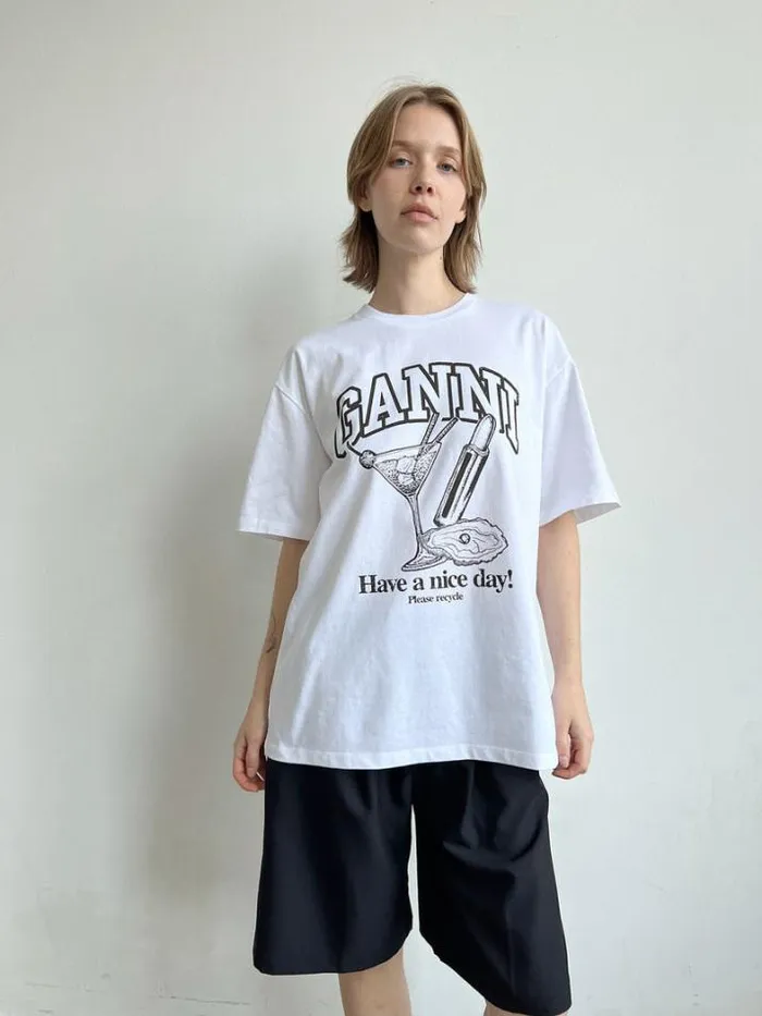 Tops Shop Lisa Says Gah Future Heavy Cocktail Tee