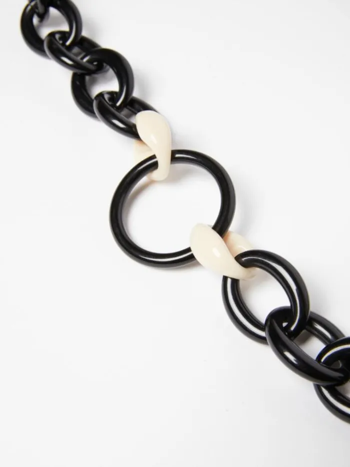 Woman Resin Chain Necklace Black Maxmara Jewelry