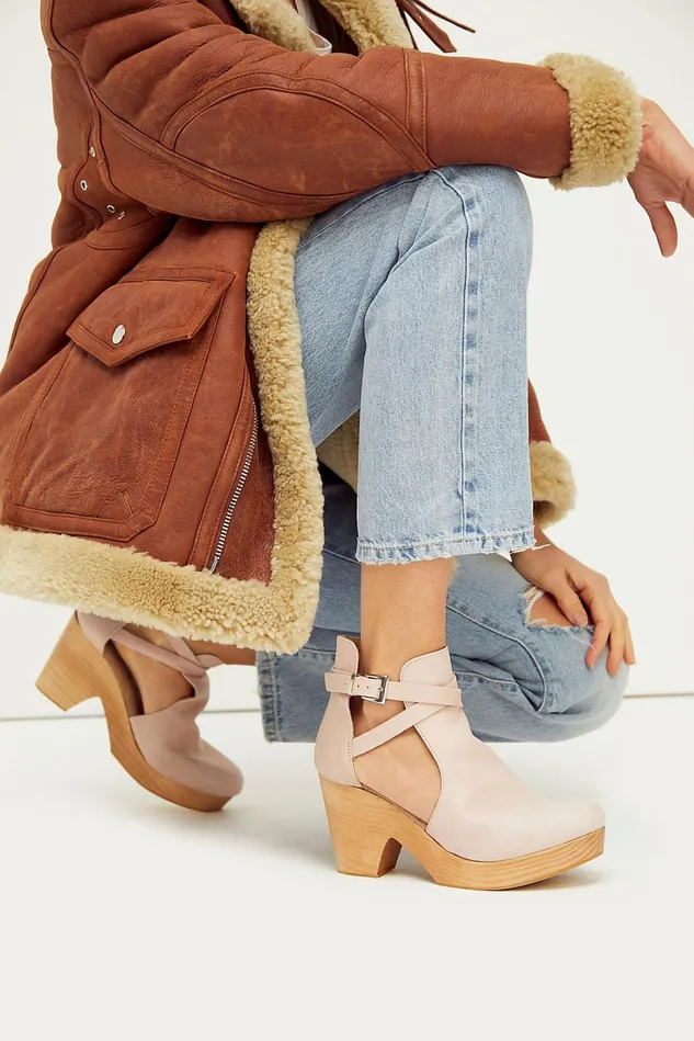 Women Clogs Free People Cedar Clog Blush Antique